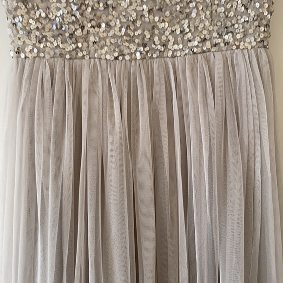 ASOS Maya Deluxe sequin silver gray maxi bridesmaid dress 2 - Picture 7 of 17